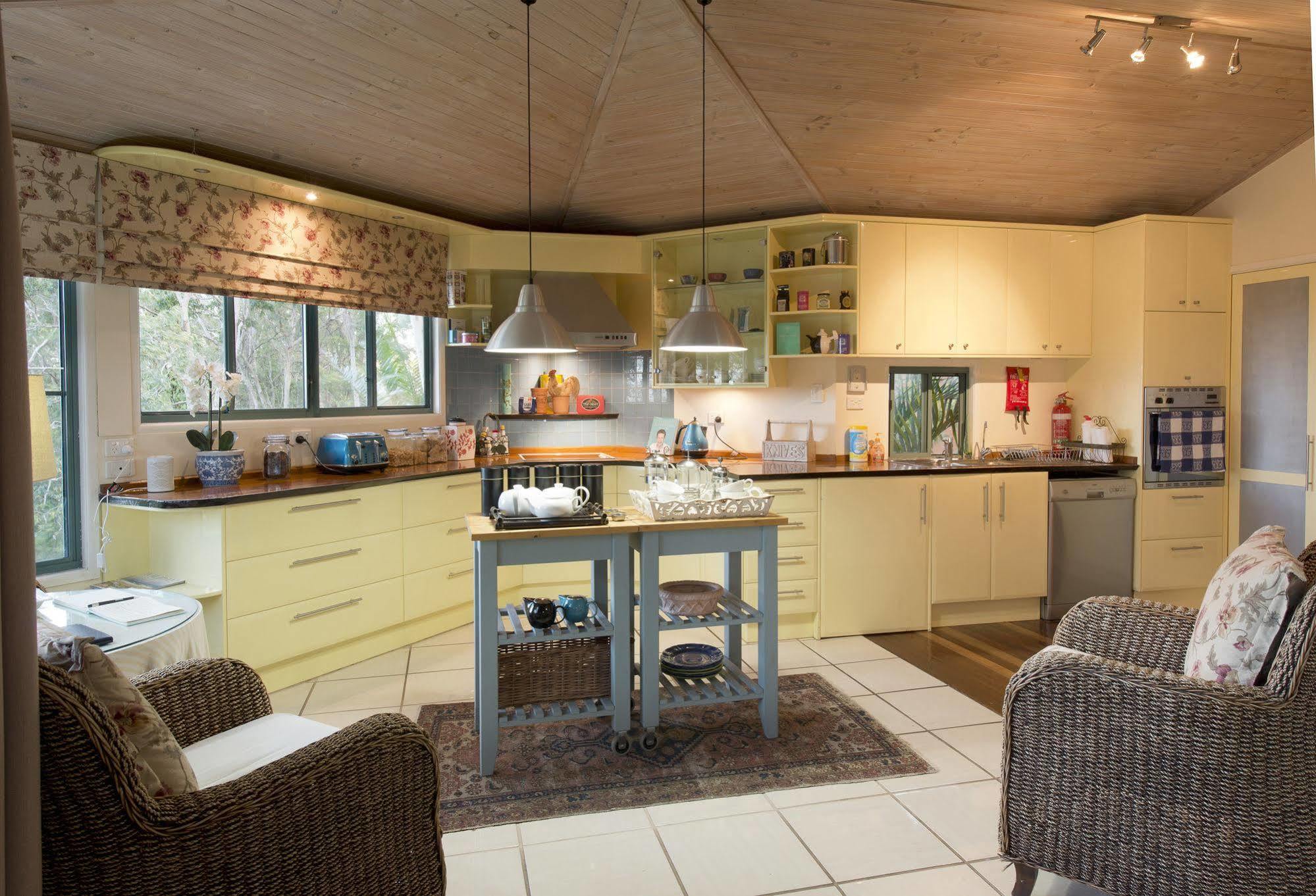 Arabella Guesthouse Alexandra Headland Luaran gambar